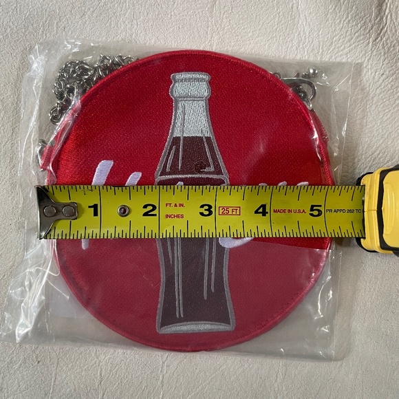 Harvey’s Cherry Cola Changepurse NWT - Picture 3 of 3